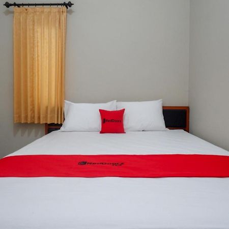 Reddoorz Near Kampus Ump Purwokerto 2 Ξενοδοχείο Sumbang Εξωτερικό φωτογραφία