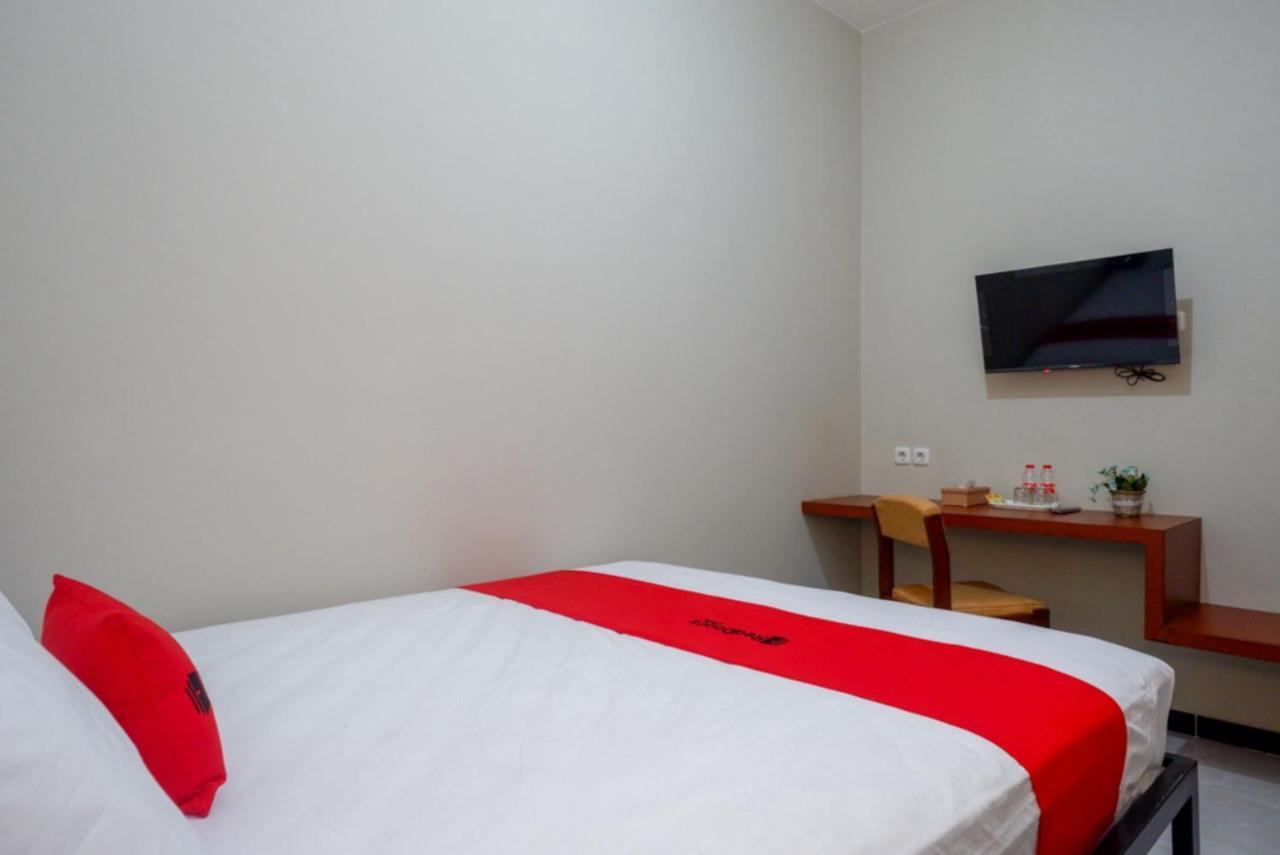 Reddoorz Near Kampus Ump Purwokerto 2 Ξενοδοχείο Sumbang Εξωτερικό φωτογραφία