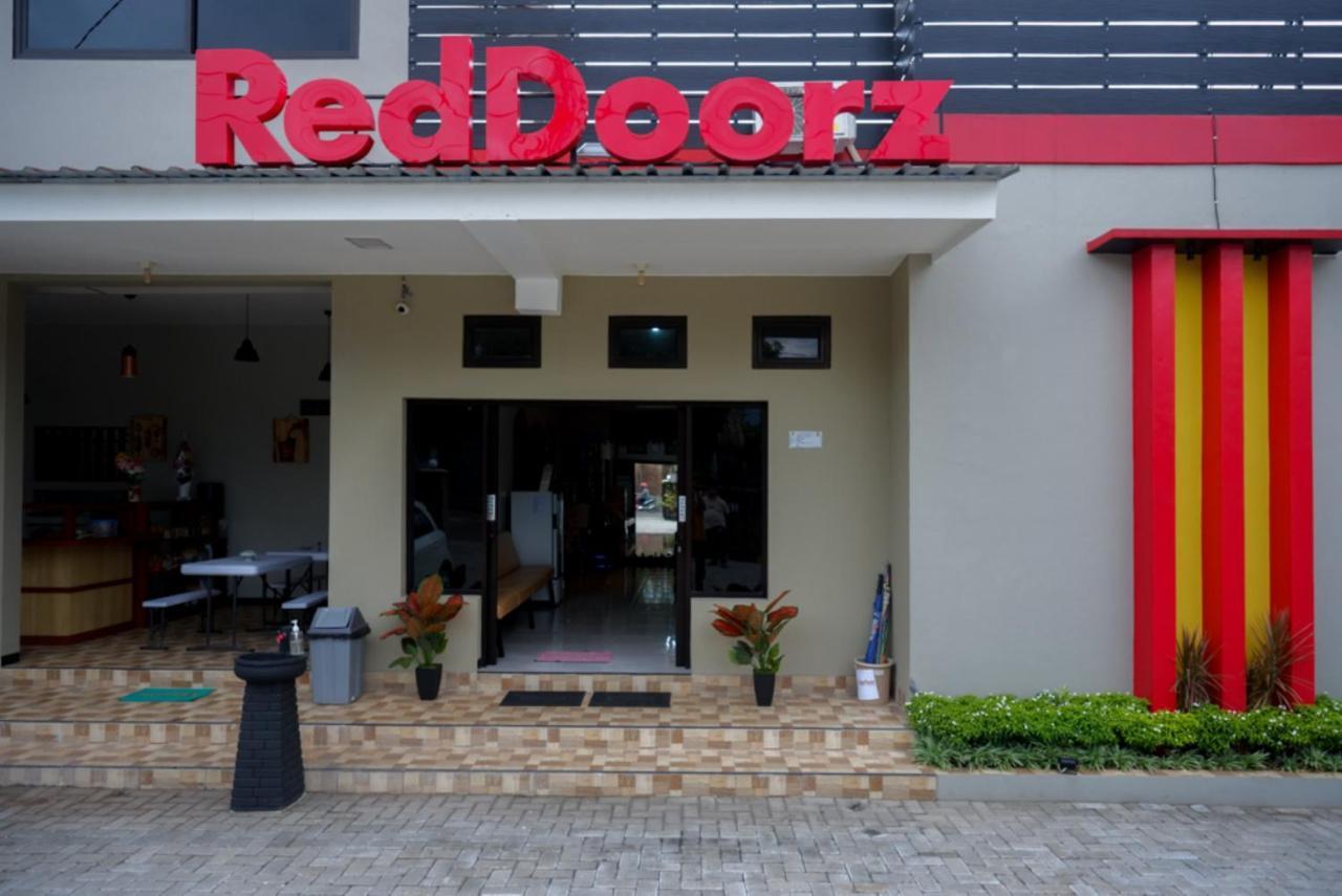 Reddoorz Near Kampus Ump Purwokerto 2 Ξενοδοχείο Sumbang Εξωτερικό φωτογραφία