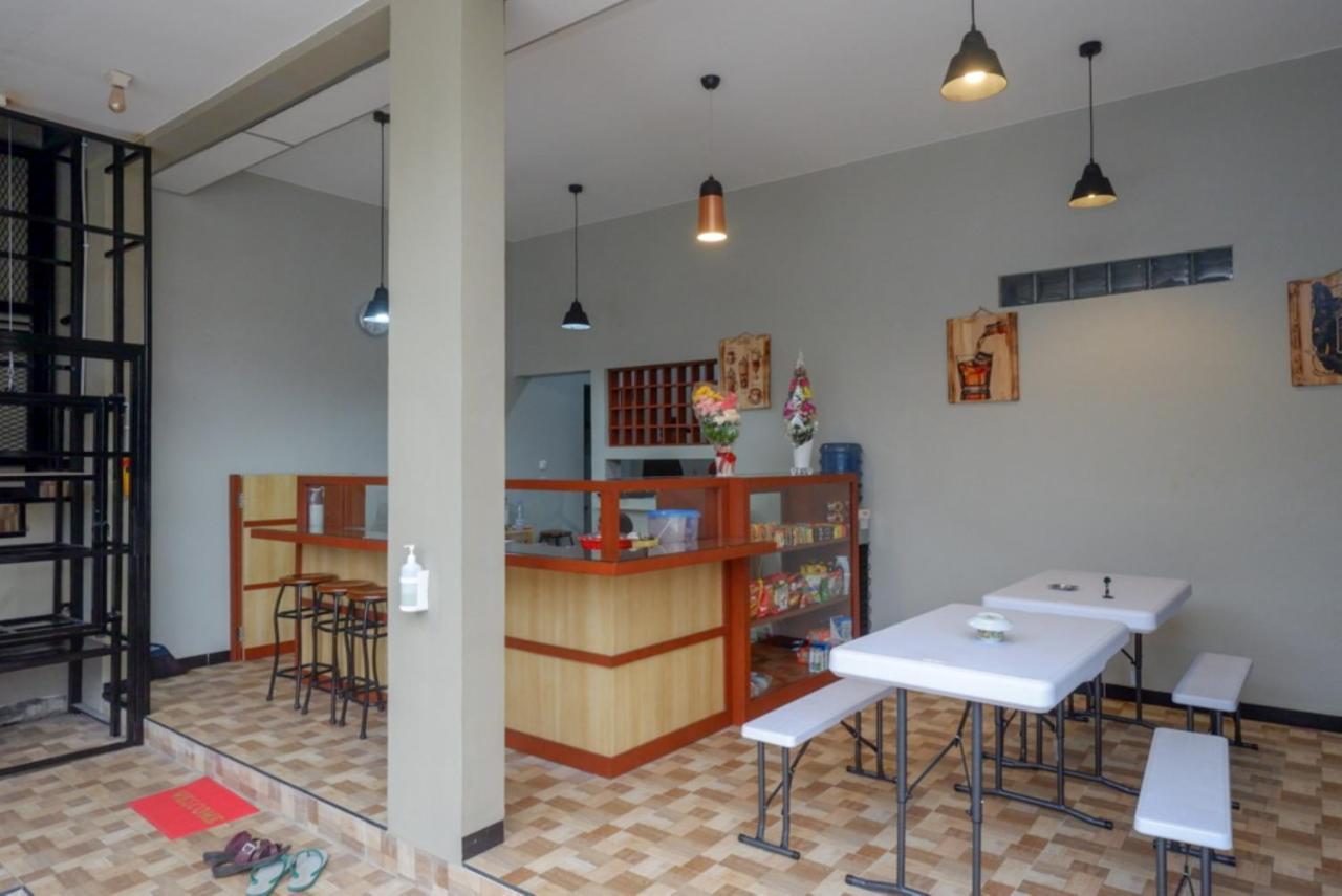Reddoorz Near Kampus Ump Purwokerto 2 Ξενοδοχείο Sumbang Εξωτερικό φωτογραφία